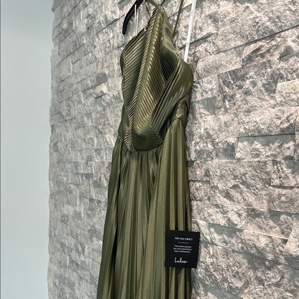 Lulus Elaborate Charm Olive Green Satin Pleated Backless Maxi Dress Sz-S - Picture 7 of 13